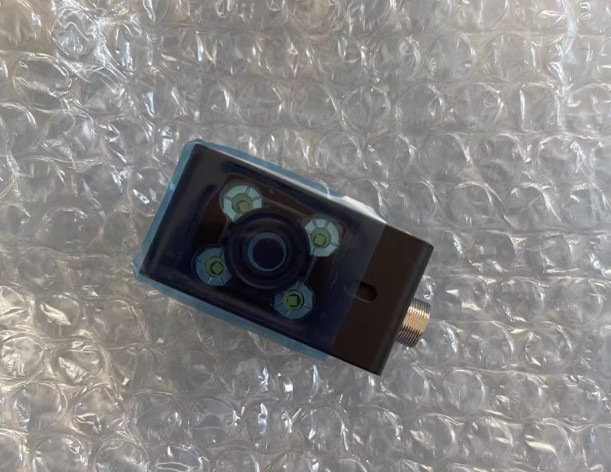 New In Box Keyence IV4-G600CA Image recognition sensor