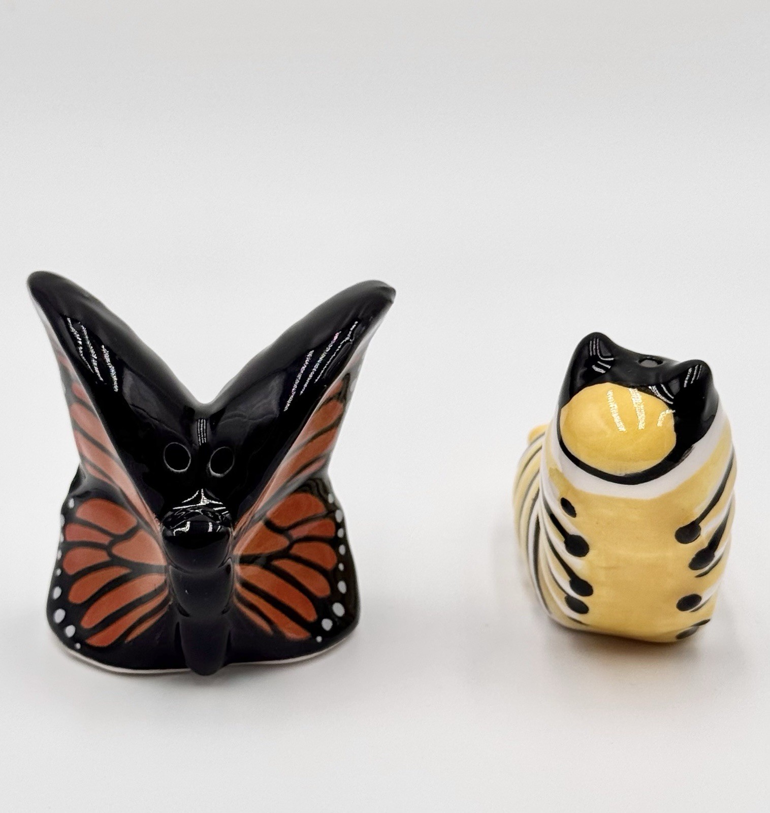Cracker Barrel Mini Monarch Butterfly And Caterpillar Salt & Pepper Shakers NEW