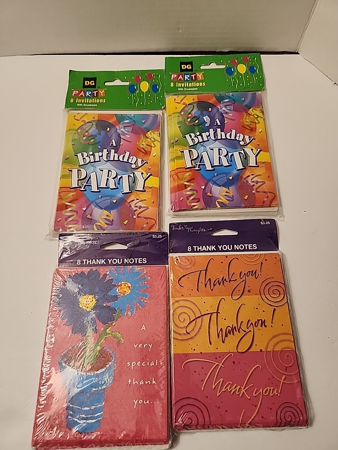 16 Birthday Invitations And 16 Thank You Notes - With Envelopes