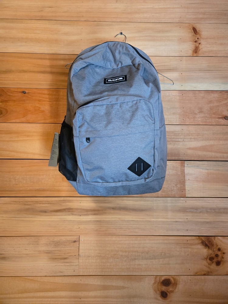 NWT Dakine 365 Backpack Gray/Black Backpack Computer Compartment
