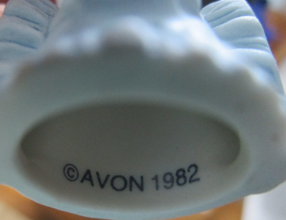 AVON THIMBLES 1982 & 1984