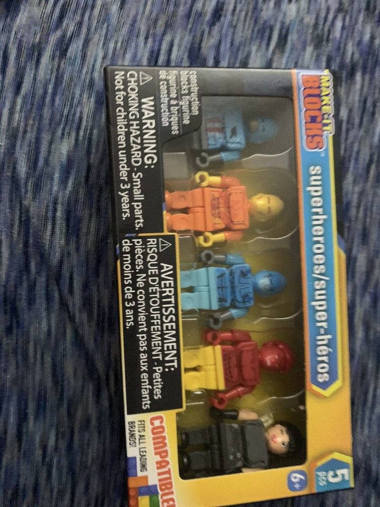 MAKE-IT BLOCKS Superheroes 5 Pack Set Different Figures