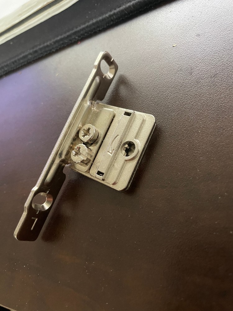 Bracket for Grass Integra Metal Drawer Systems, Left side , 9305