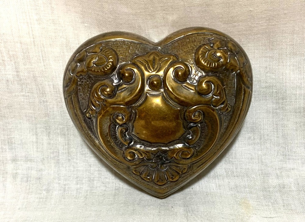 Vintage Silverplated Metal Heart Shaped Ornate Trinket Box International Silver
