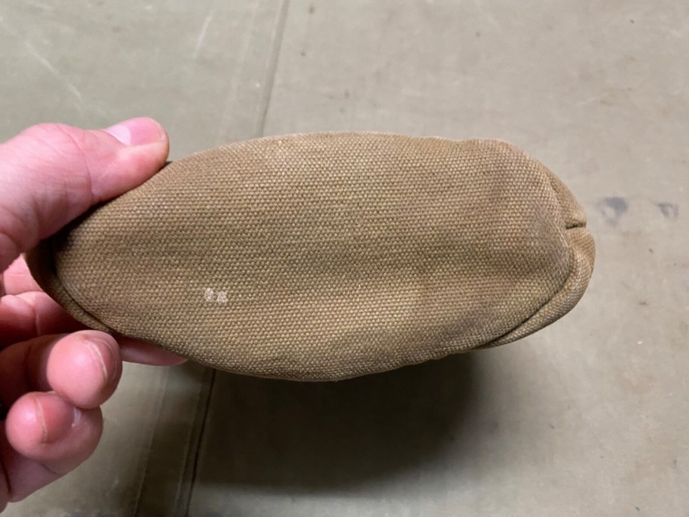 ORIGINAL WWII US ARMY M1942 CANTEEN CARRIER COVER