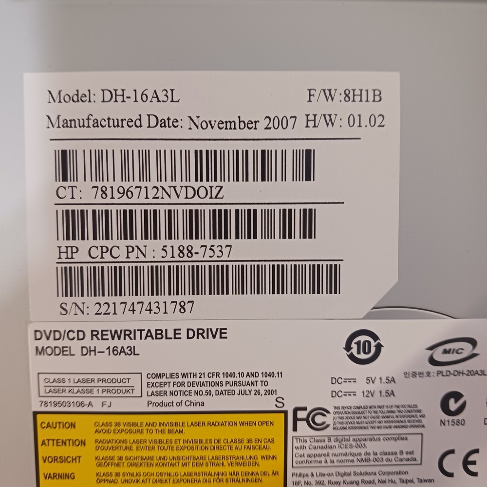 Lightscribe DVD CD Rewritable Drive Model DH- 1643L Untested