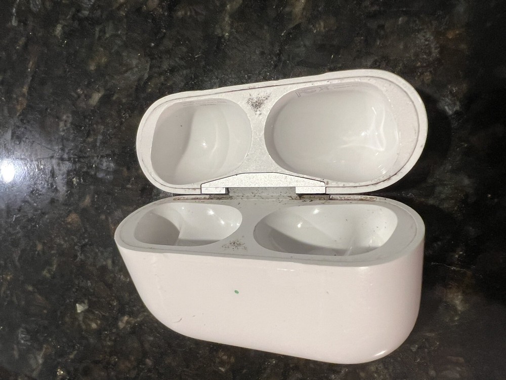 Apple Airpods Pro Charging Case Replacement A2190 CASE ONLY