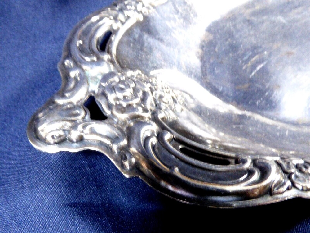 Vintage Community Scroll & Floral pattern Silver plate Dish Bowl