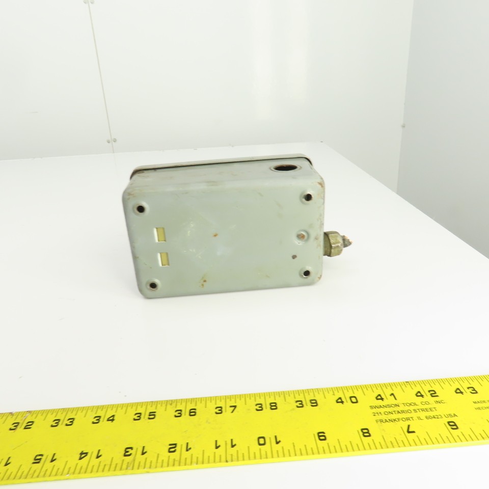 Allen Bradley 2-Button Size 0 Manual Motor Starter Control Operator Panel