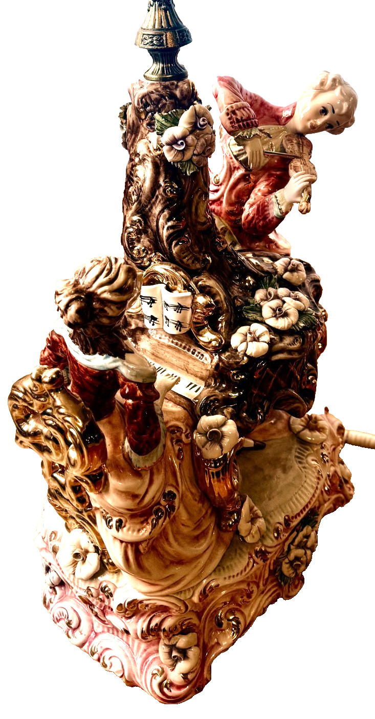 CAPODIMONTE SET of TWO 2 Figurine Lamp With Shade Made in Italy original