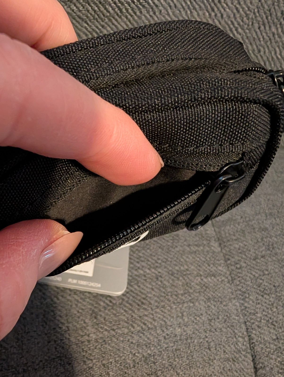 New 2026 Disneyland Resort "D" Black Fanny Pack Bekt Bag Keychain