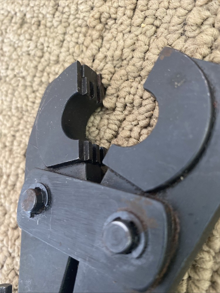 Apollo 1/2” PEX Crimping Tool