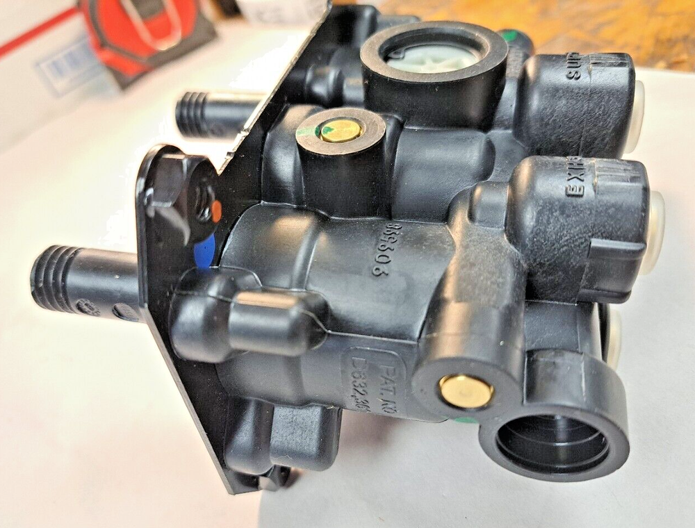 BENDIX MV-3 DASH VALVE - K173628