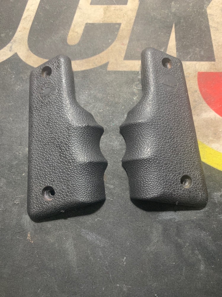 Paintball Autococker Sft Intimidator APP Split Grips
