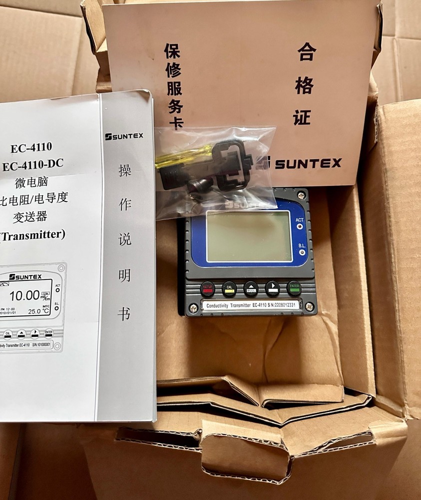 Suntex EC-4110 microprocessor-based conductivity transmitter