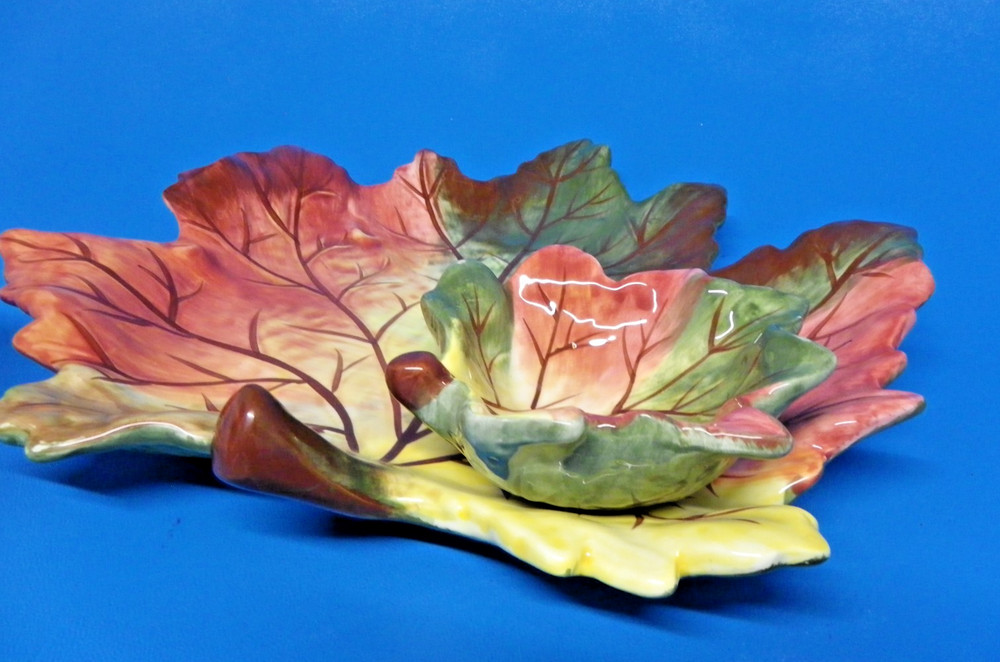 Maple Leaf Shape Ceramic Chip & Dip Server Dish Platter 10 x 9" Bright Colors EC
