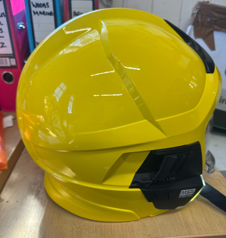 MSA Yellow Firemans Rescue Helmet with Lights. Size M. Ex MOD