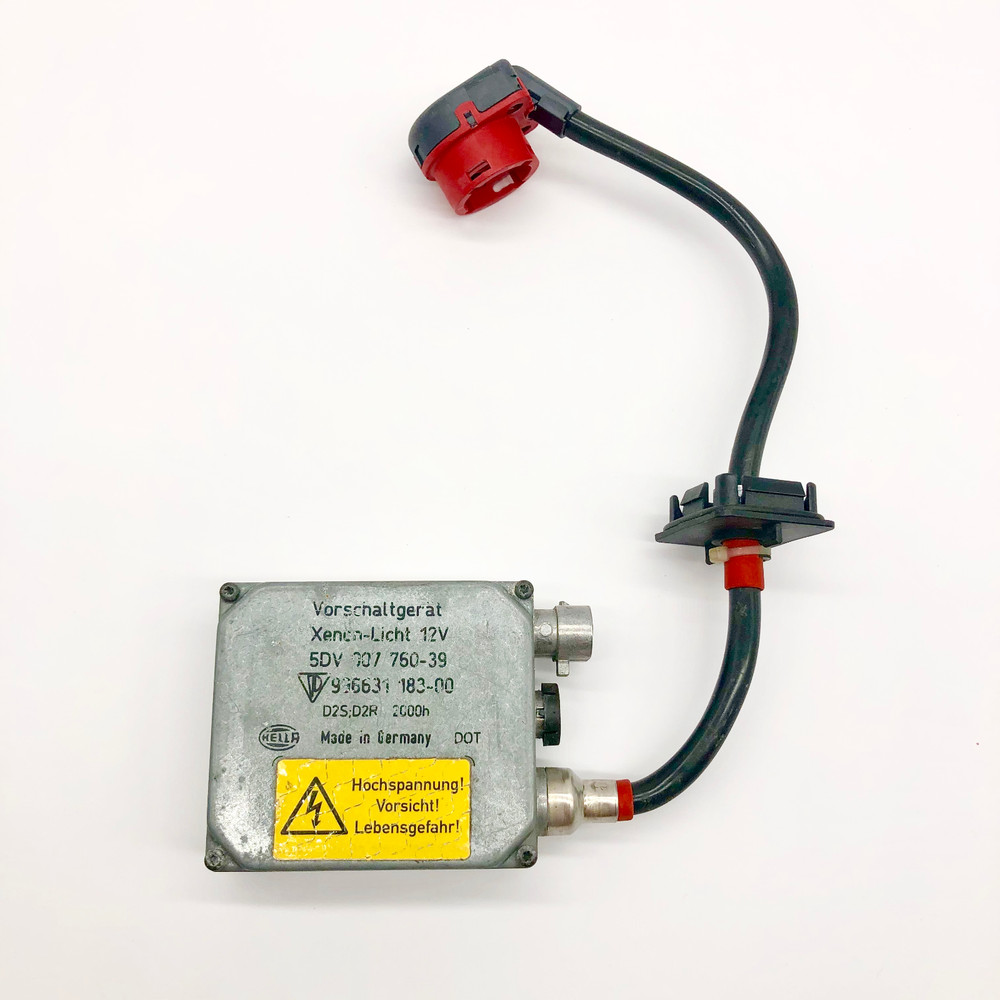 OEM 01-05 Porsche 911 Xenon HID Ballast Control Unit Light Computer Controller