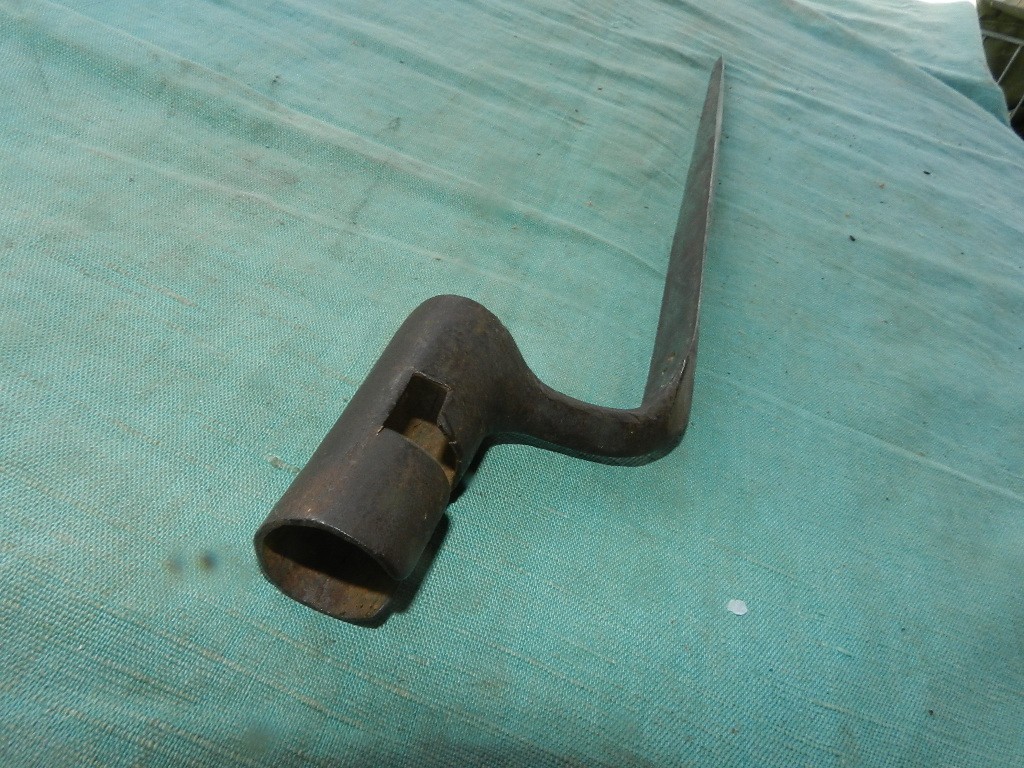 1795 U.S.  or Militia 18th Century Socket bayonet