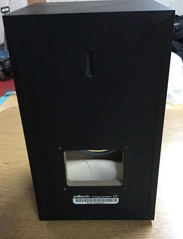 Polk Audio R15 Enclosure