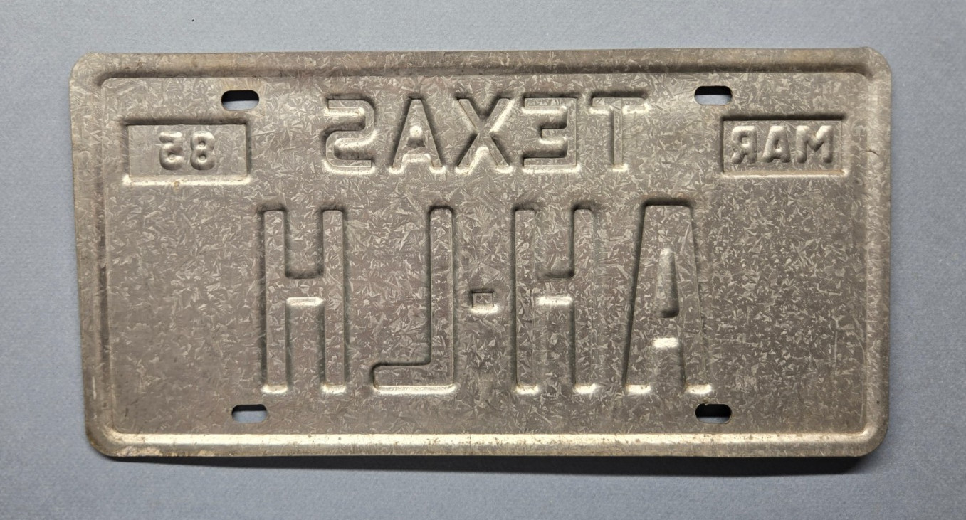 🐾 1985 TEXAS "AH-LH" LICENSE PLATE ($5.00 SPECIAL)