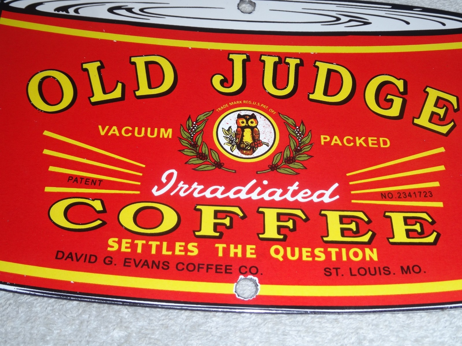 VINTAGE OLD JUDGE COFFEE CAN +OWL 7 3/4" PORCELAIN METAL SODA, GASOLINE OIL SIGN