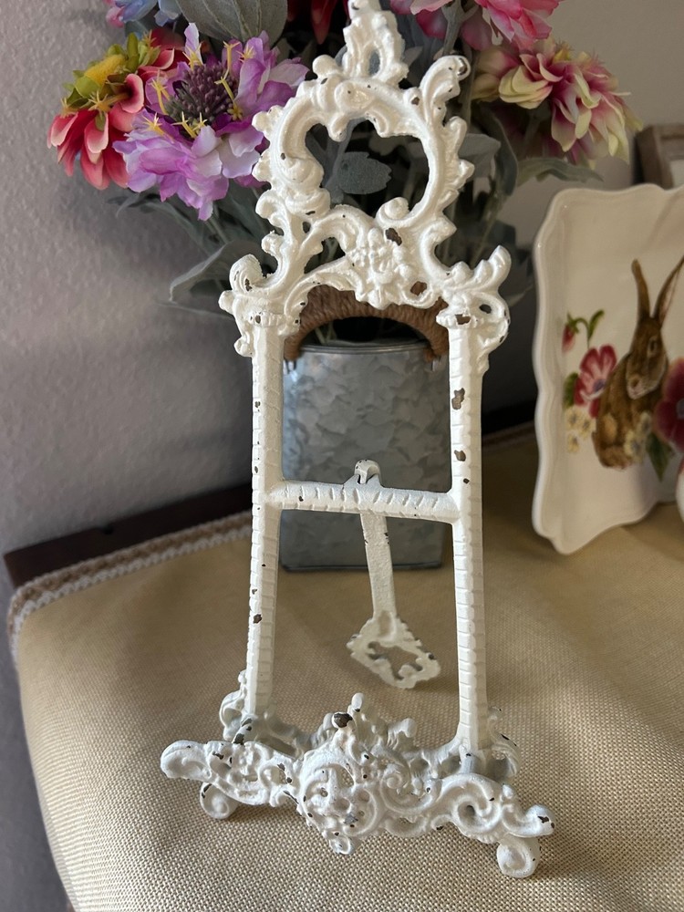 Shabby Chic White  11" Table Top Easel