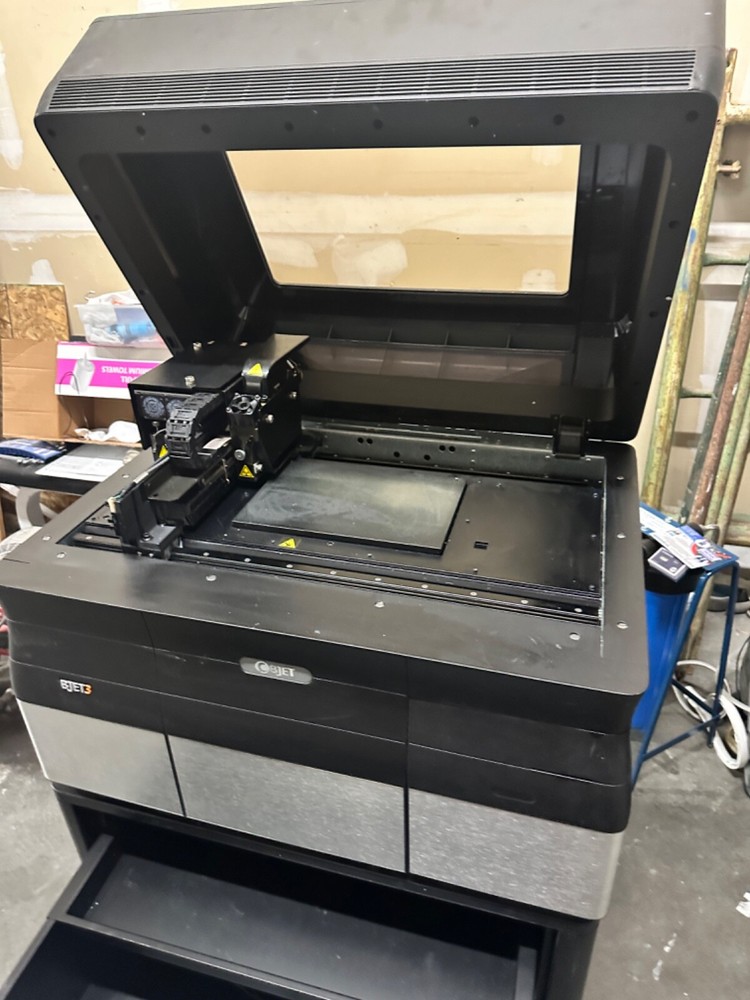 Stratasys Objet 30 pro 3D Printer with Stand-AS IS- Needs work. Local Pickup