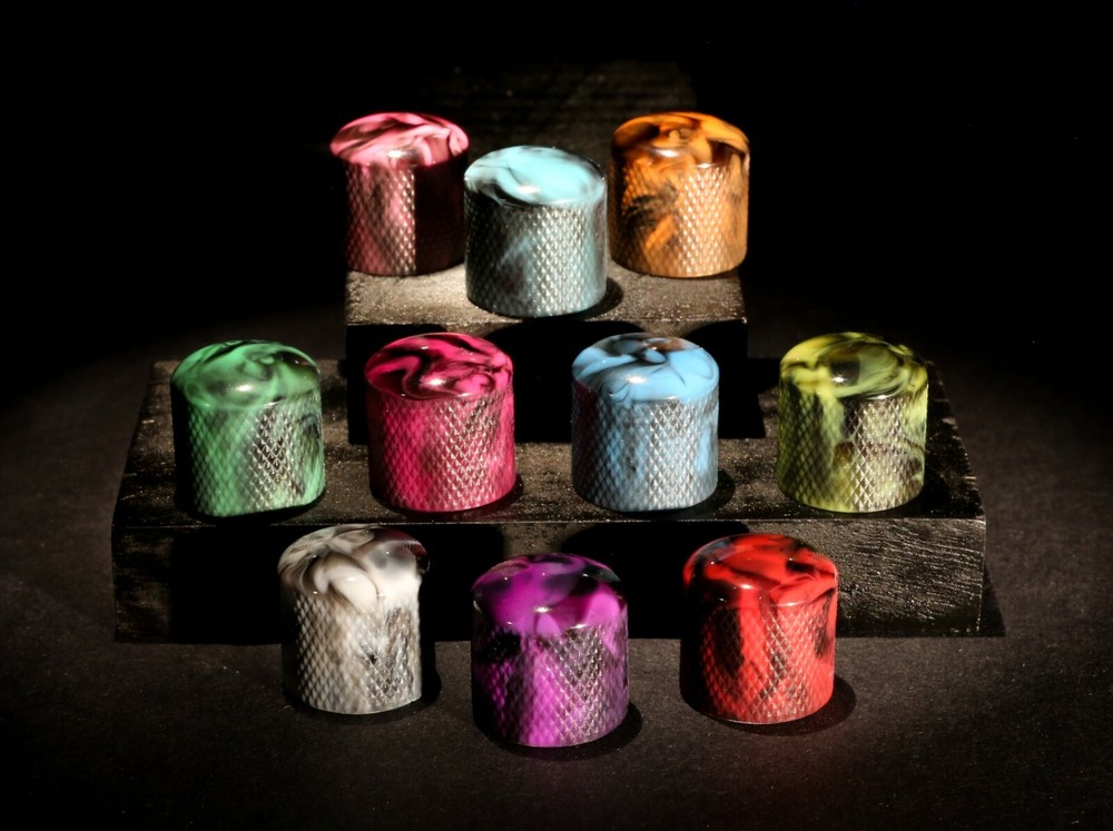 Xentric Guitars - AURORA Series Resin Guitar Knobs & Switch Caps