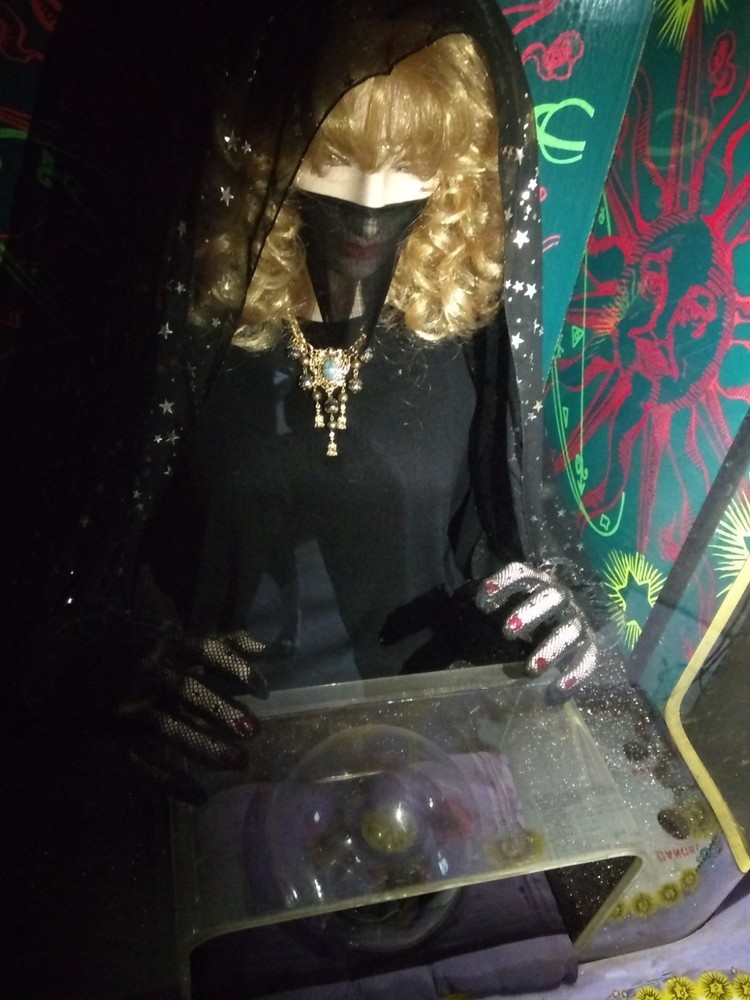 Gypsy Full Size Arcade Fortune Telling Machine