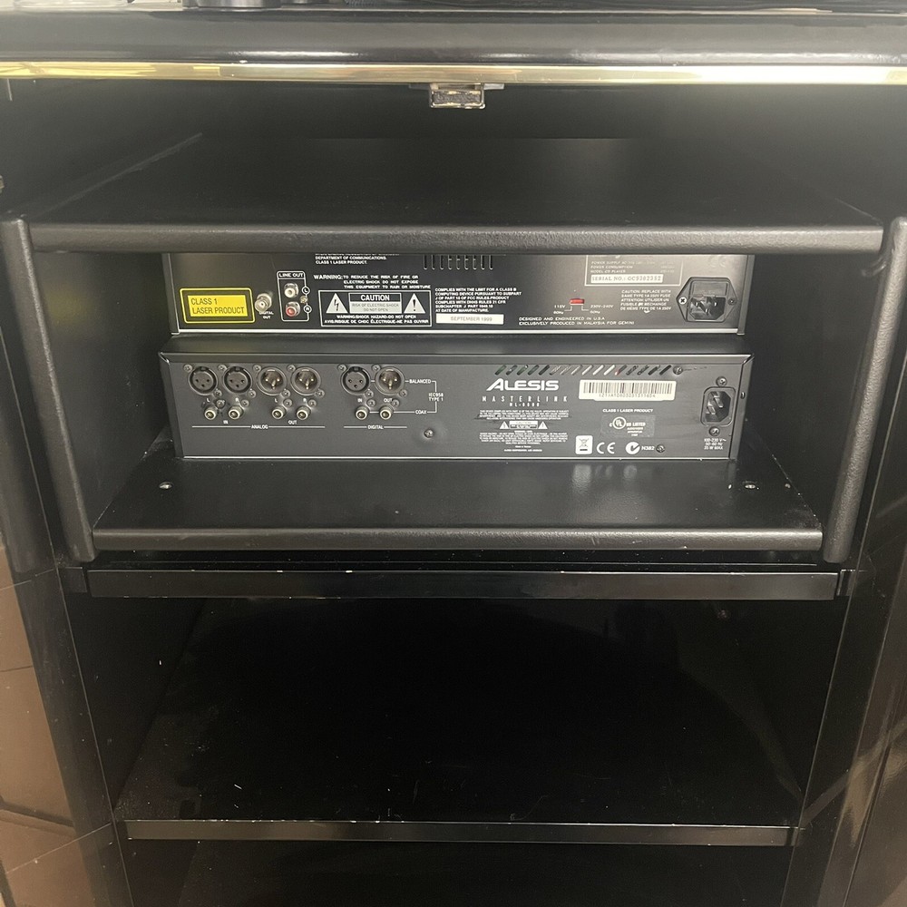 Gemini CD-110 Professional Single Rack-Mountable DJ CD Player EXCELLENT