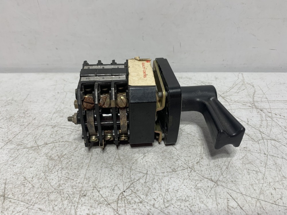 ABB C77-3001-6EF2-3002 Rotary Cam Control Switch Voltmeter