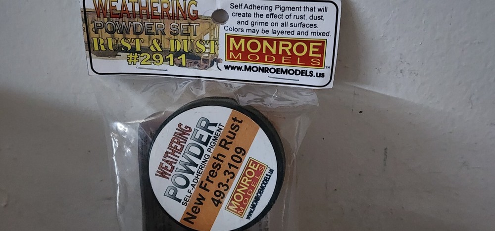 Rust & Dust Weathering Powders 1 Each: Light & New & Medium Rust Monroe 2911