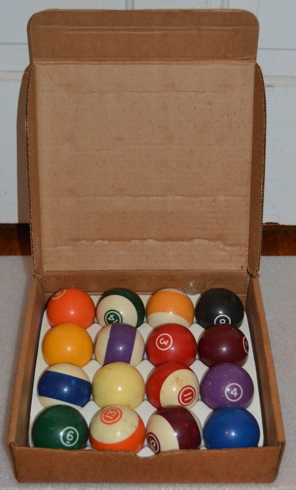 Vintage Pool Balls Billard Complete Set