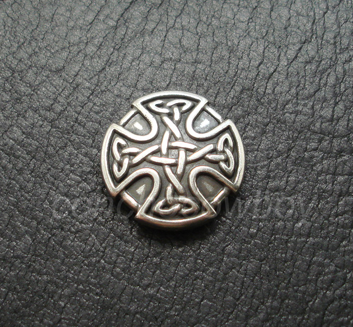 ANTIQUE CRAFT CELTIC CROSS CONCHO SADDLE HORSE TACK CONCHO 1 inch screw back