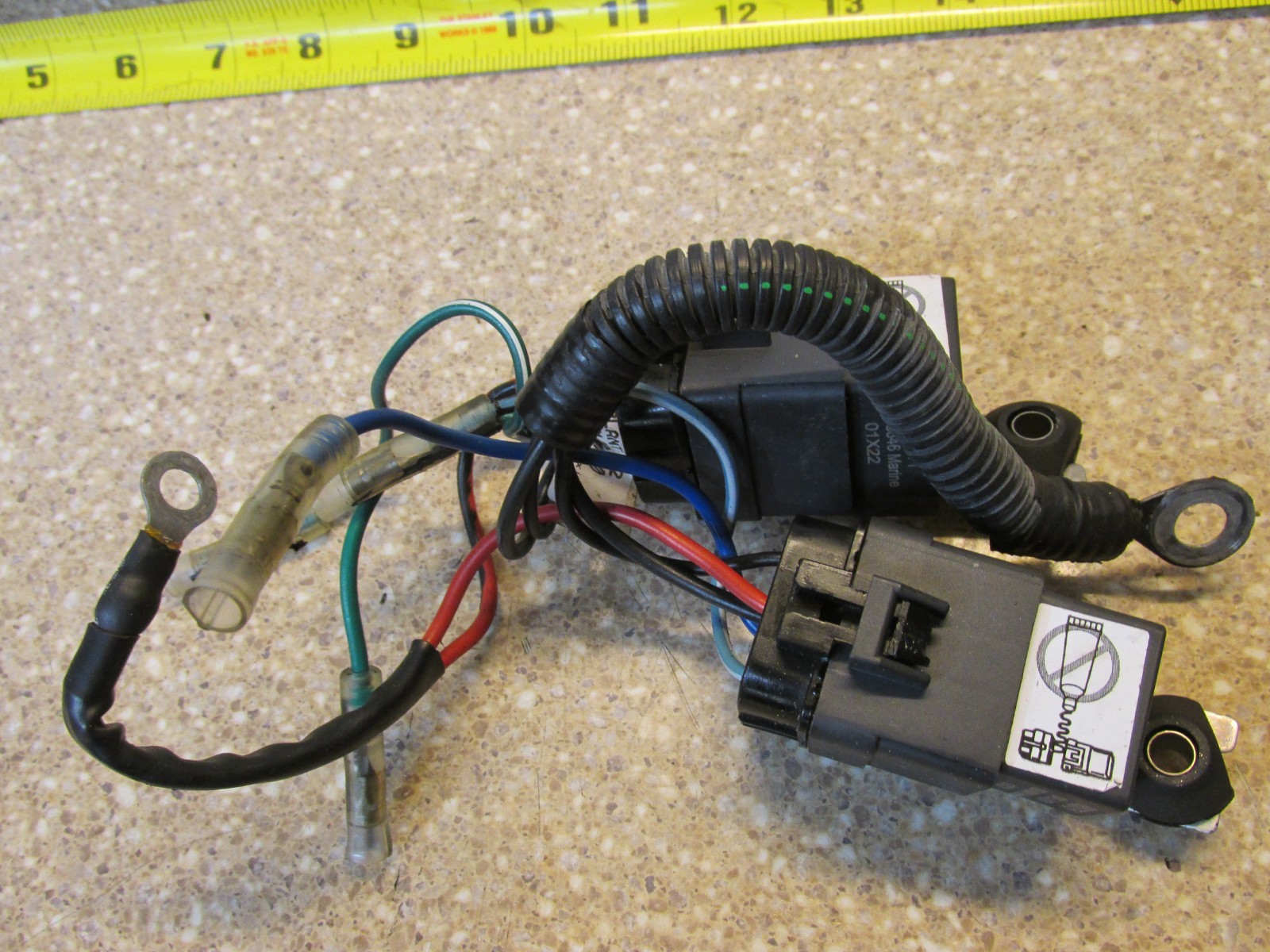 Mercury Outboard 40 HP   Trim harness and relays 84-826802