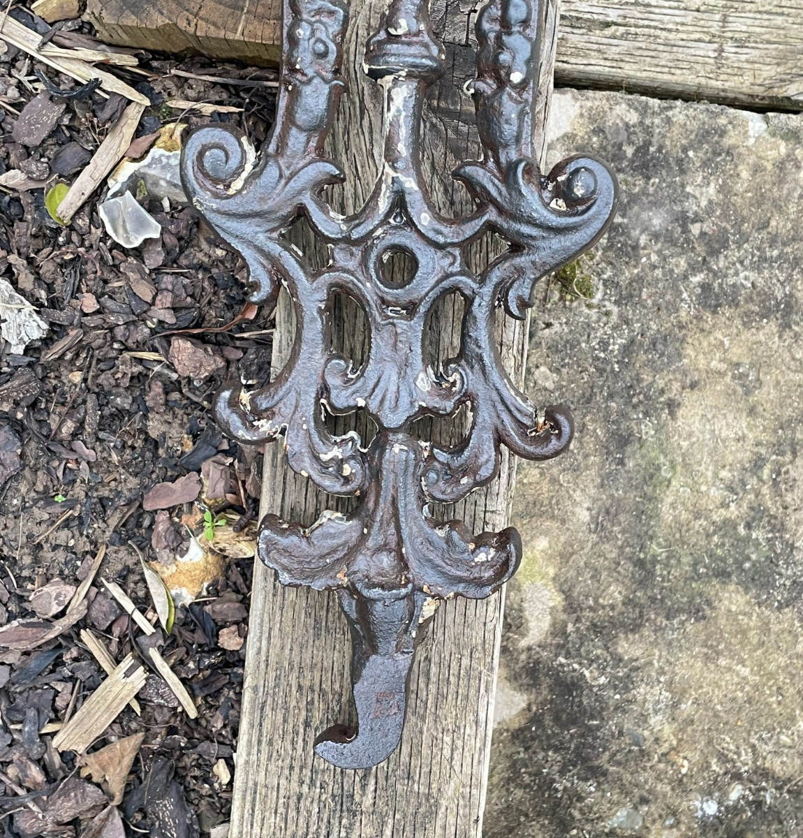 Antique Ornate Cast Iron Garden Stair Balustrade Handrail