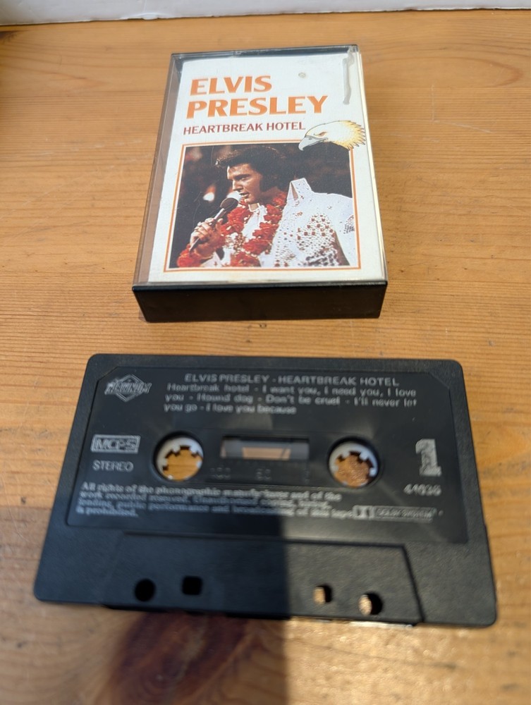 4 x Elvis Presley Cassette Tape Bundle