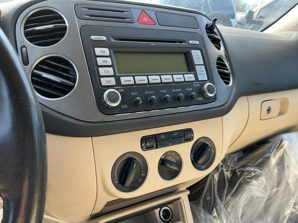 Fuse Box Engine Compartment Fits 12-16 EOS 4956922