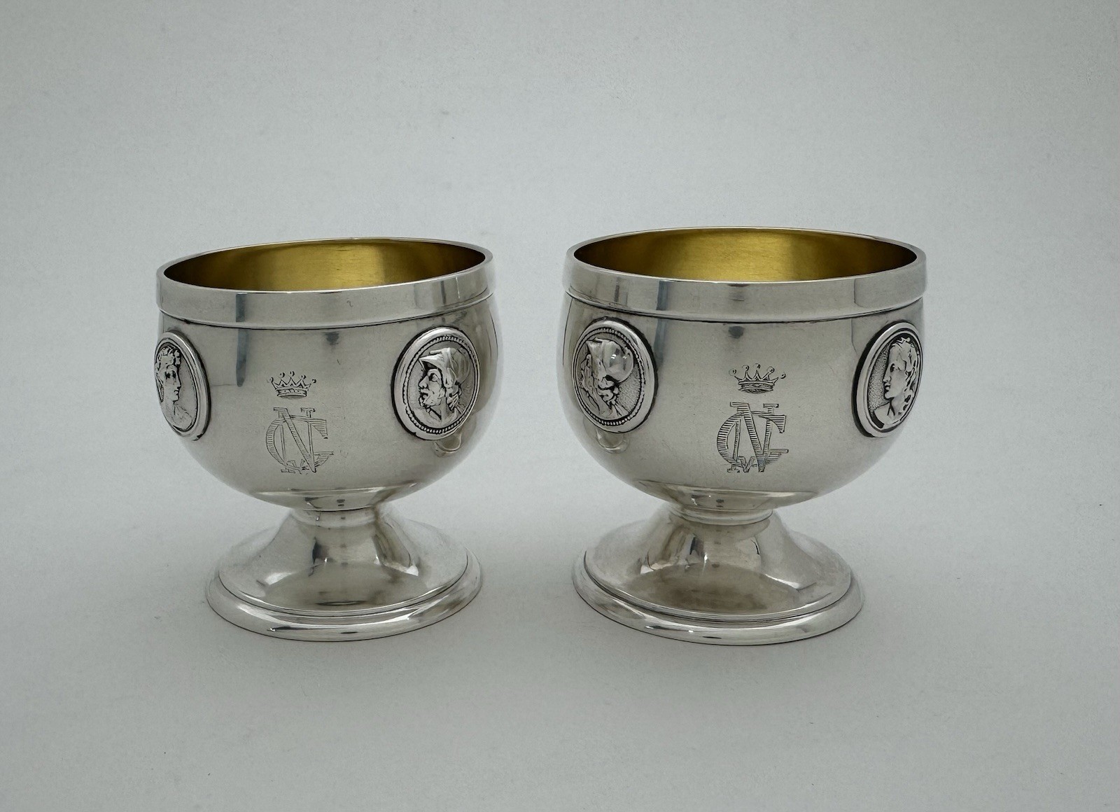 Magnificent Gorham Medallion Aesthetic Sterling Silver Gilt Master Salt Cellars