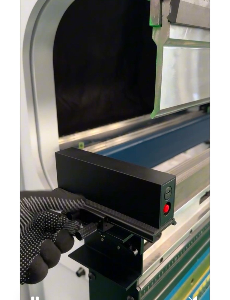 PRESS BRAKE LASER BENDING ALIGNMENT TOOL