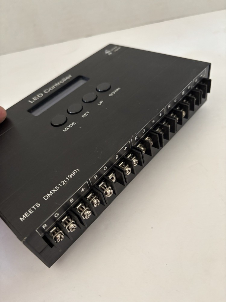 4 Channel MEETS DMX512(1990) LED Controller Decoder RGBW PWM