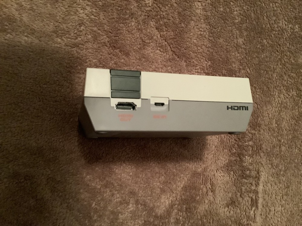 NINTENDO (CLV-001) NES Classic Edition Mini Console System ONE Controller TESTED
