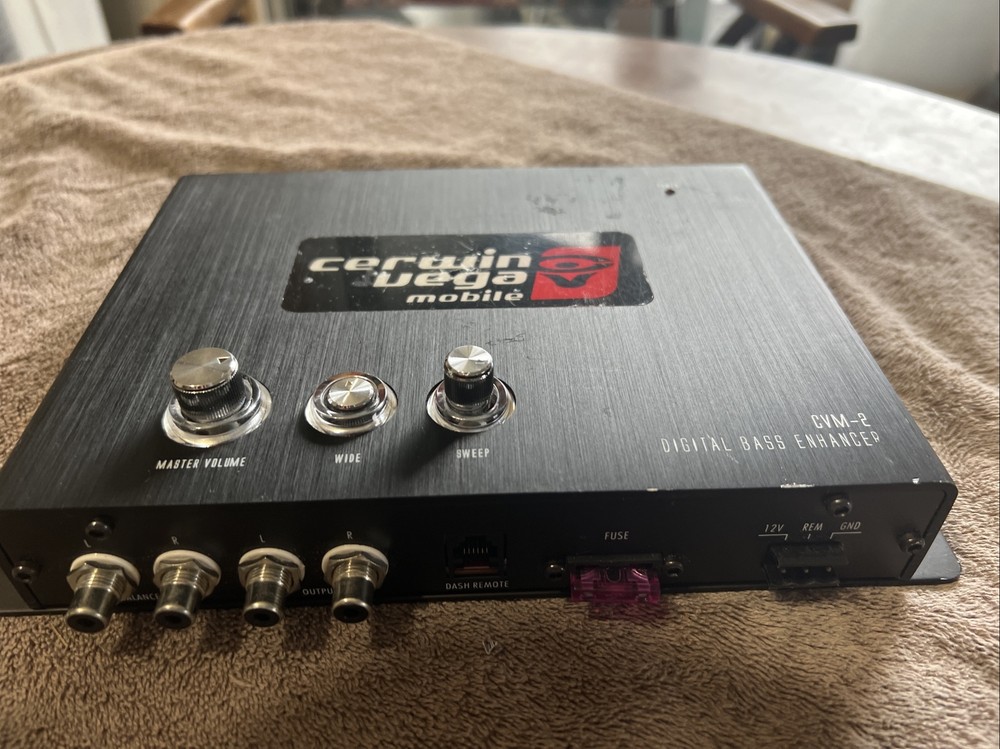 CERWIN-VEGA MOBILE CVM2 Bass Maximizer Processor electronic consumer
