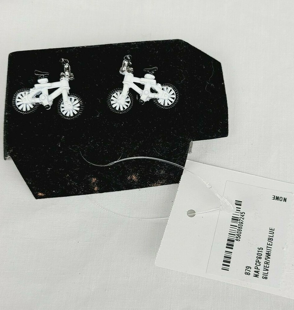 Link Up BMX Bicycle Cufflink White Bicycle