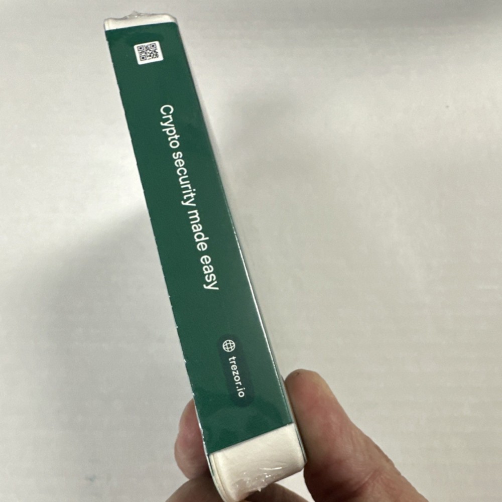 Trezor Safe 3 Stellar Silver Crypto Hardware Wallet