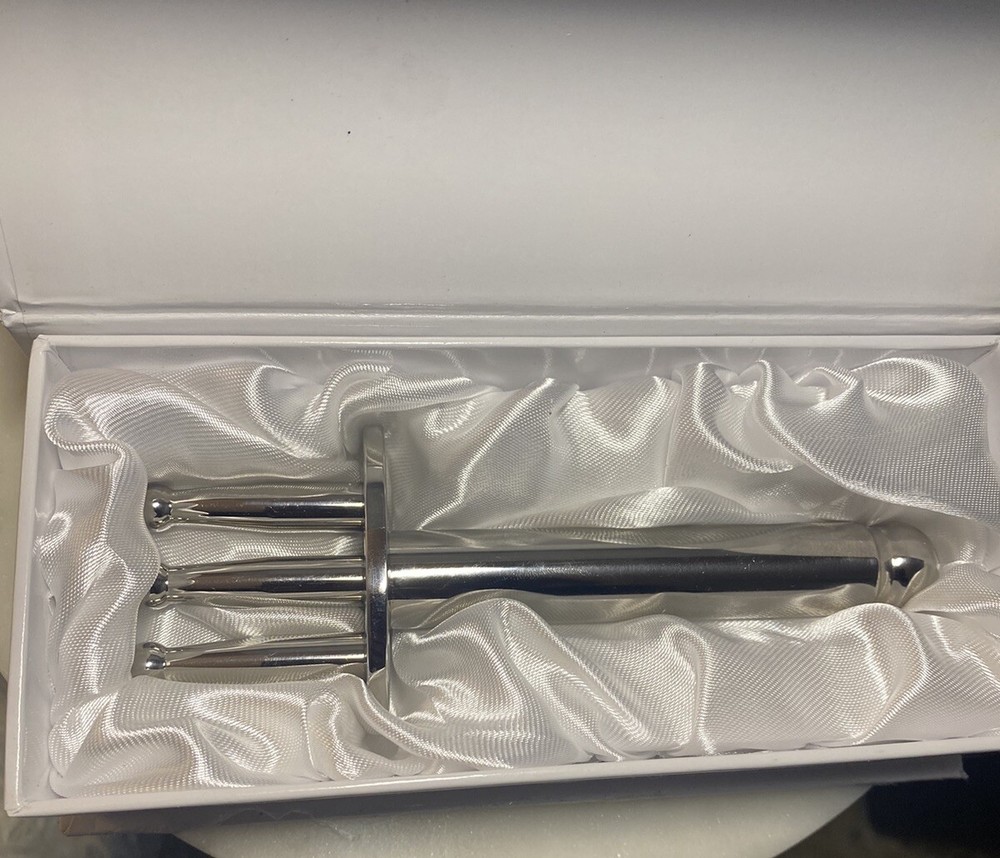 3 Fork Magnetic Massage Therapy