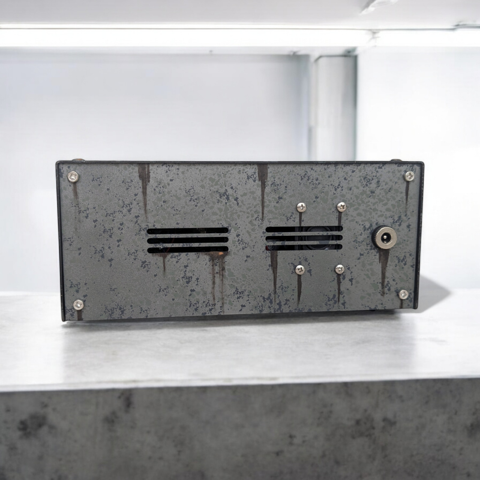 Nixie tube clock with IN-12 tubes and dekatron in metallic case