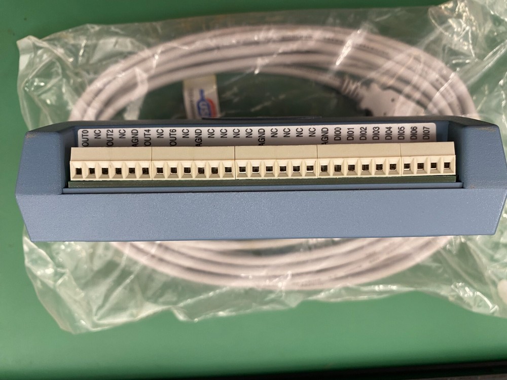 Measurement Computing USB-3112 DIO & Analog output & counter functions device