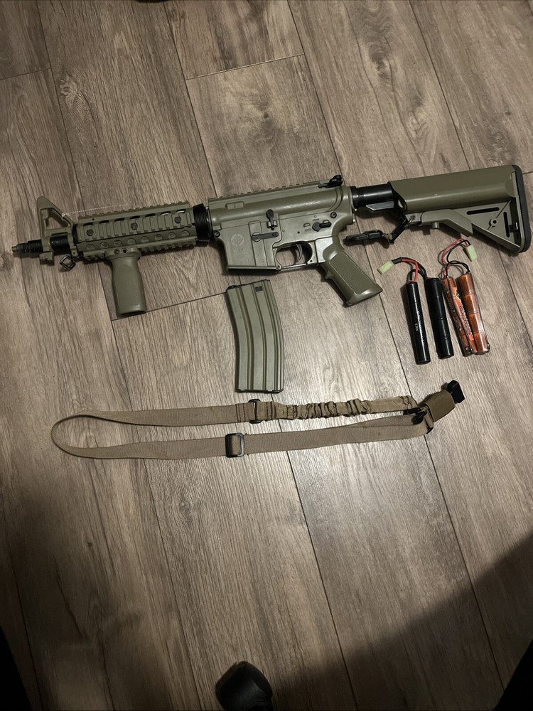 Tactical Force Airsoft M4 CQB SBR